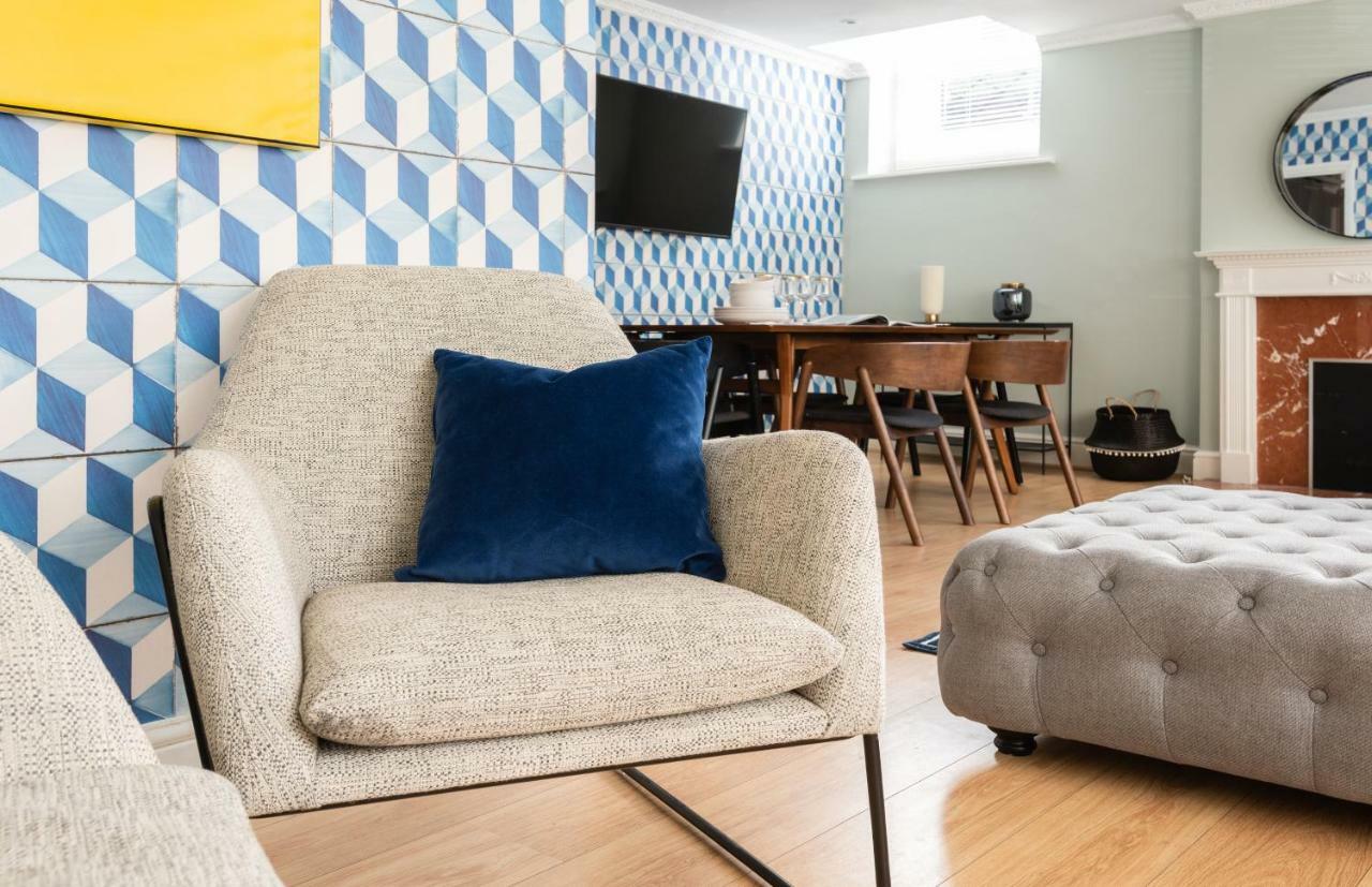 The Kensington Palace Mews - Bright & Modern 6bdr House With Garage Appartement Londres
